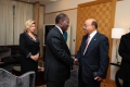 Mo Ibrahim et Alassane Ouattara le 8 dcembre 2012